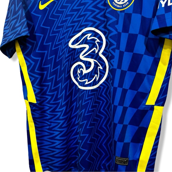 2021 - 2022 Nike Chelsea Kit - Picture 4 of 5